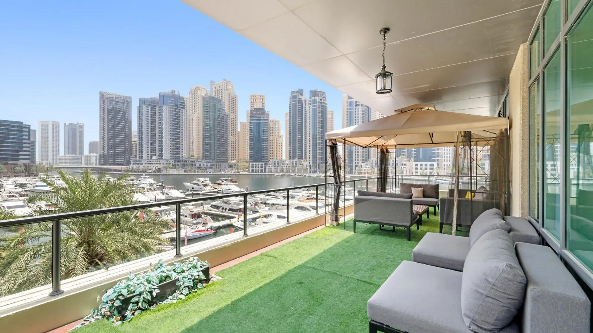 Apartment Beachfront Bliss 3Bdr-Majara In Marina With Patio Dubai